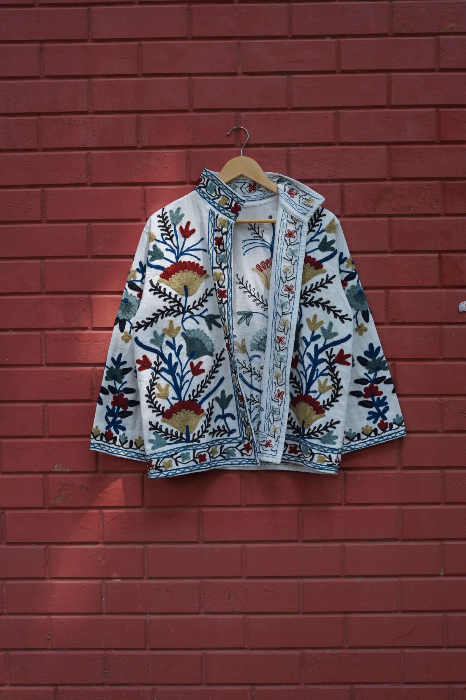 Womens White Velvet Embroidered Jacket with Floral Design - Image 2