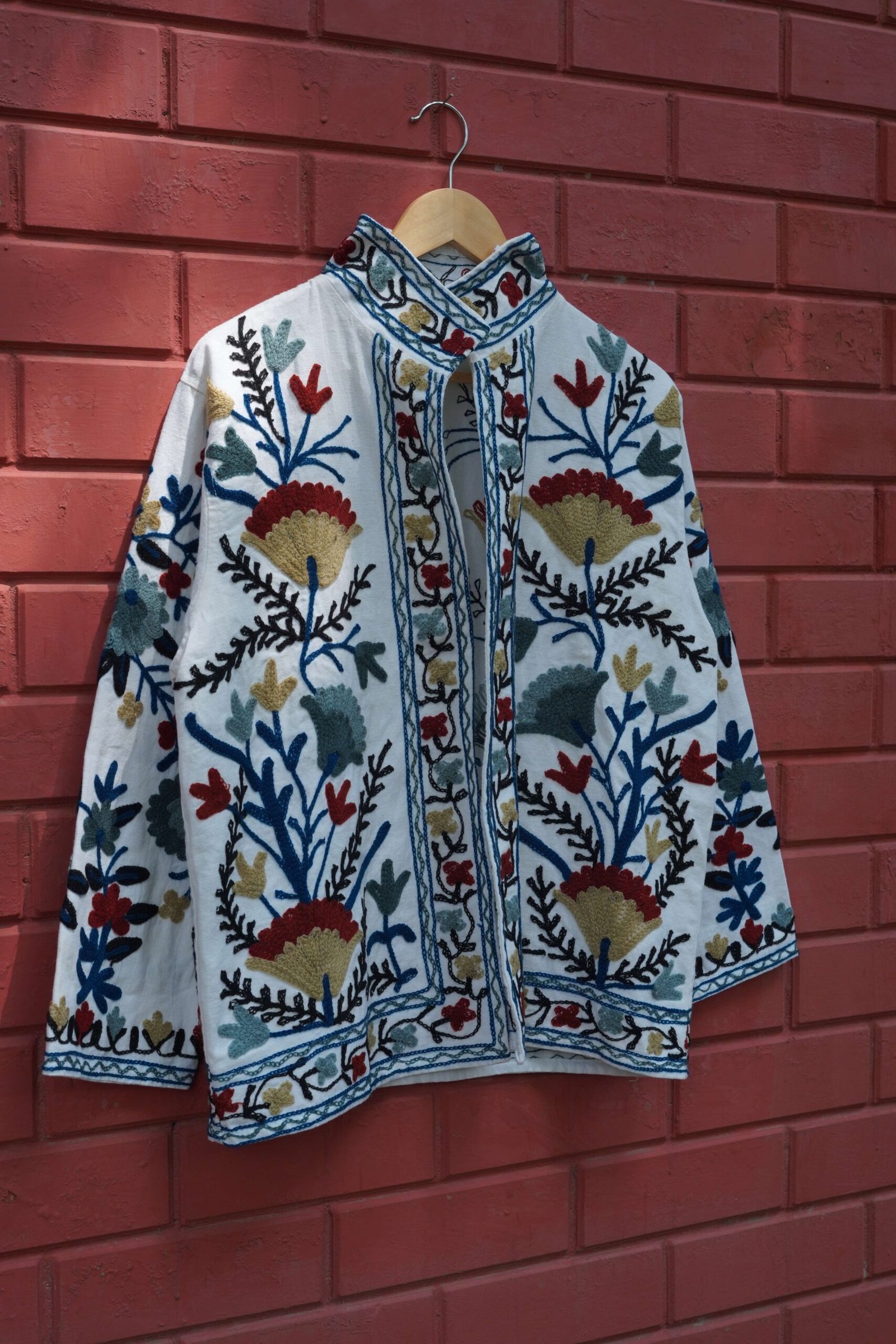 Womens White Velvet Embroidered Jacket with Floral Design - Image 5