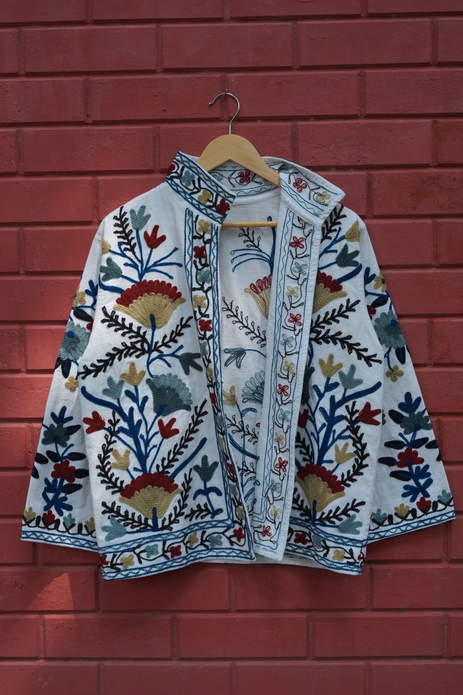 Womens White Velvet Embroidered Jacket with Floral Design - Image 7